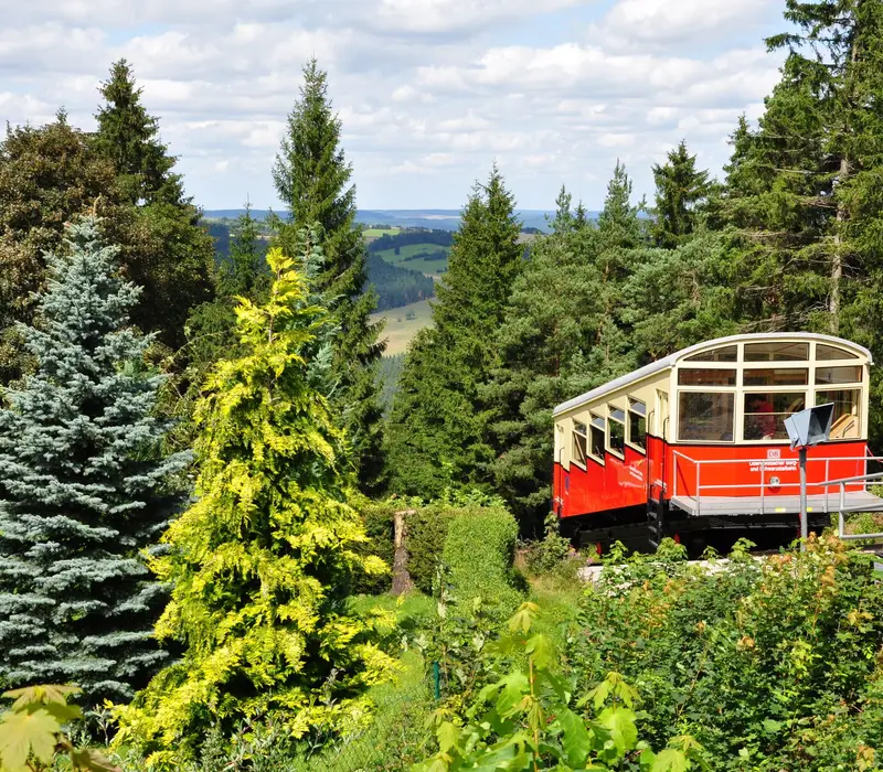 Rundfahrt durch das Schwarzatal