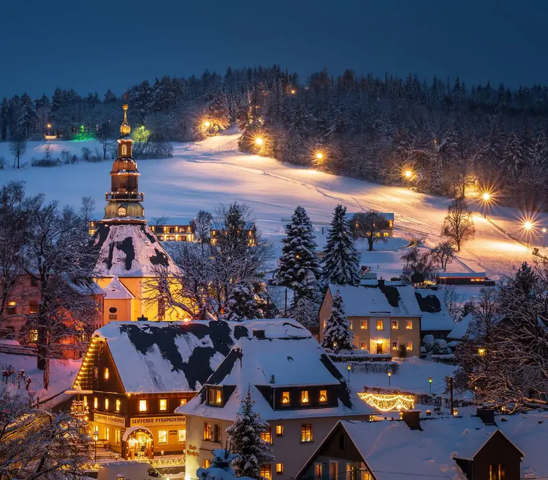 Lichterglanz im Erzgebirge mit Bergparade in Marienberg