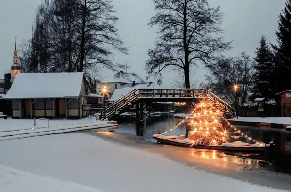 Spreewaldweihnacht und Weihnachtsmarkt der 1000 Sterne